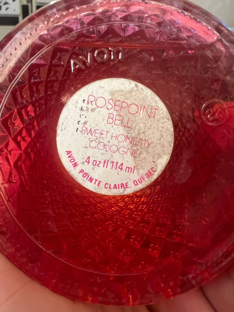 عطر انتيكا قديم من شركة أفون الكنديه انتيكا قديم جدا صنع السبعينات إصدار شكل الجرص الكرستالي المعلومات داخل الصور السعر ٦٥ الف


**إذا كنت صاحب هذا الإعلان وتريد حذفه لأي سبب، رجاءا أرسل رسالة إلى الدعم الفني**