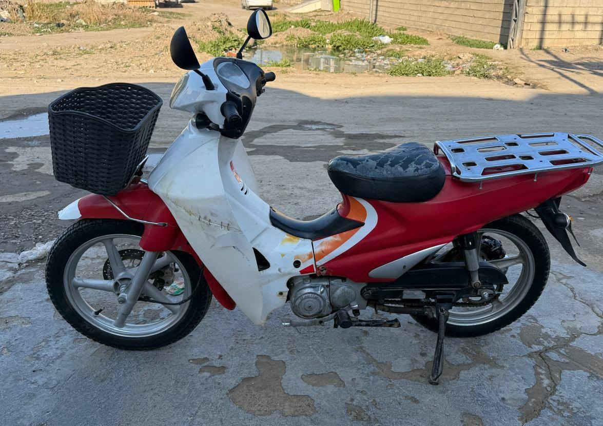 السلام عليكم 
مطور سلفيز للبيع 
موديل 2015
دبل دسك
الاتصال بل رقم ***********
