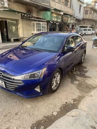 للبيع النترا موديل ٢٠٢٠ ماشيه ١٣٥ الف معروضه ١٣٥ وبيه مجال المكان بغدا...