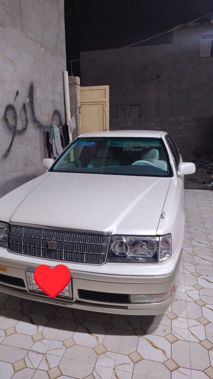 سلام عليكم سياره البيع راس الثور سياره جديده كير ومحرك وتخم تايرات سياره كفاله عامه كهربايات كلهه شقاله حداده 100/100سياره خير من الله رقمهه بصره مشروع وطني وسعر 112وبيهه مجال رقم الهاتف ***********
