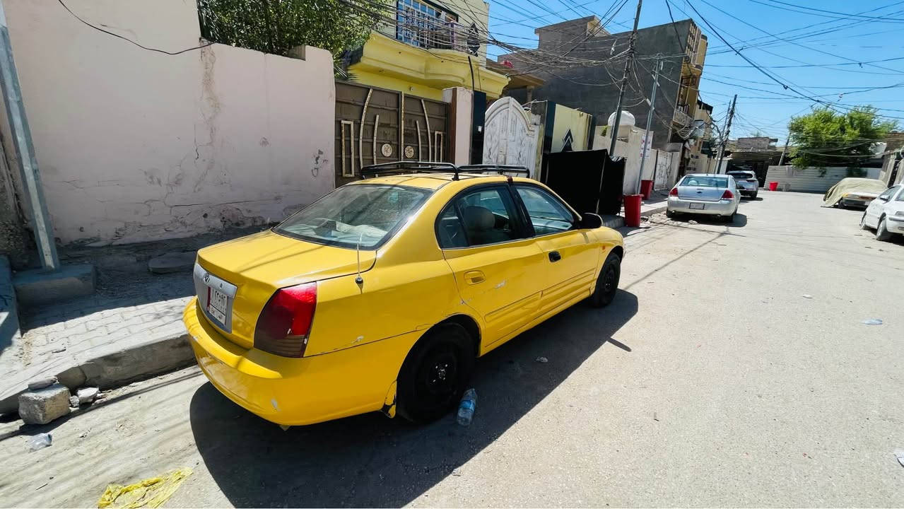 الانترا XD ٢٠٠٤
رقم الماني محرك ٢٠٠٠
تكسي مصفره
ضررها فخذه مبدله
كير مكينه حلوات
حداديه حلوه
تخم تاير نضيف 
داخل مدوشم جديد
القماره بيها مكانات مشلع الصبغ 
مكاني كربلاء راعيها ابو السنويه بل حلة
سعرها ٣٦ 

*********** كربلاء, العراق
