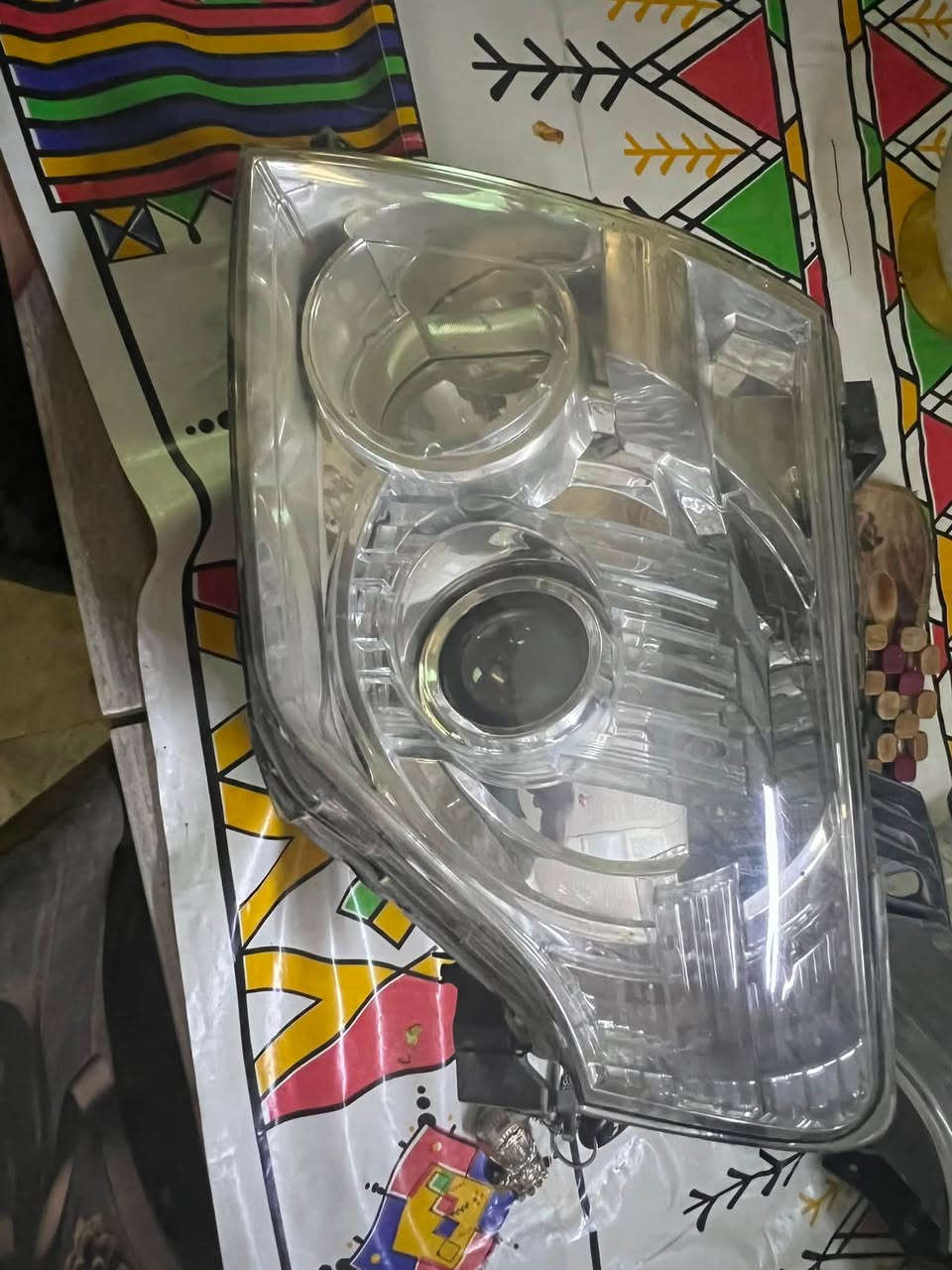 سلام عليكم غراض باجيرو مازده يسره زوج بك لايت وتك مرايه يسره اصليات تفصيخ مكاني البلديات 
***********
