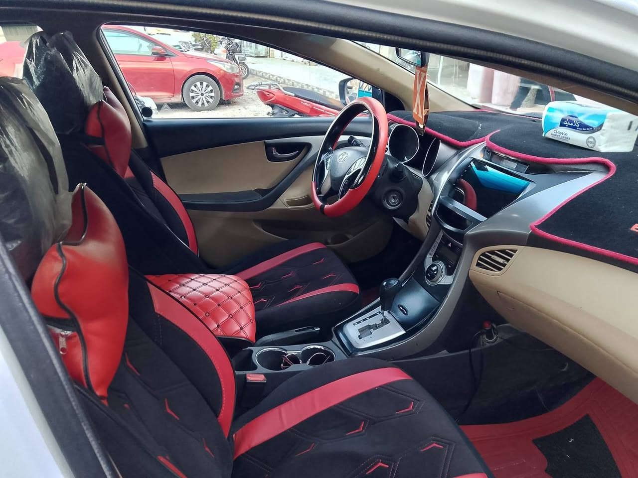 النترا موديل 2012خليجي محرك 1800 فتحه تحكم ستيرن كامله ونظيفه رقم صلاح الدين باسمي تحويل مباشر السعر 110وبيها مجال حك الجيه مامتواجد ع الفيس تواصل ع رقم ***********
