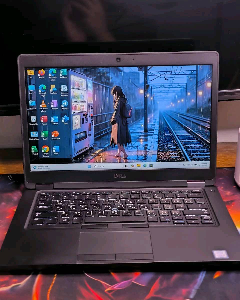 ✅ Dell Latitude 5490

🔹 Intel Core i5 – الجيل السابع (فئة U)
🔹 رام 8GB DDR4 (قابلة للتطوير)
🔹 SSD سعة 256GB (قابل للتطوير)
🔹 شاشة 14 إنش
جنت استخدمه لدراسه وخلصت
سعر 180
شنو حالة البطارية هسه؟ بعده يكعد تقريباً شكد بالاستخدام العادي؟: 
ساعتين
هل ويا اللابتوب الشاحن الأصلي، وأكو أي ملحقات ثانية مثل كيس/ماوس لو بس الجهاز وحده؟: 
شاحن اصلي و حقيبه 
منو منطقة البيع بالضبط؟ وهل متاح تسليم داخل المحافظة أو شحن لباقي المناطق، وكم أجرة التوصيل تقريباً؟: 
بغداد كمالية ماكو توصيل 