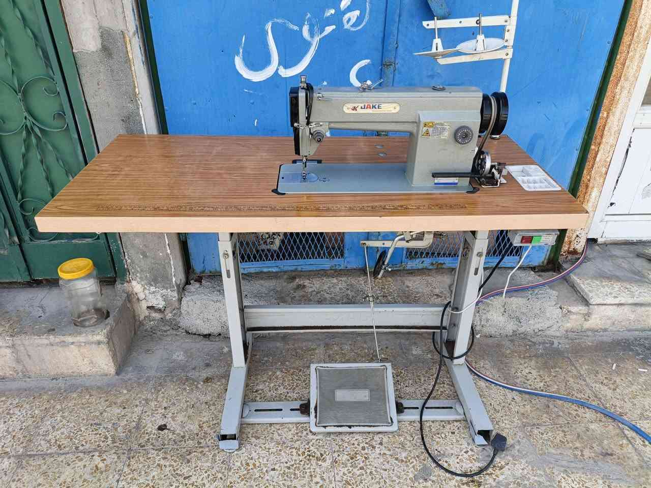 مكينا خياطه جاكي للبيع نضيفه حيل
موصل قدسيه الثانيه قرب ملعب الامواج 200 وبيها مجال قليل ***********
***********

