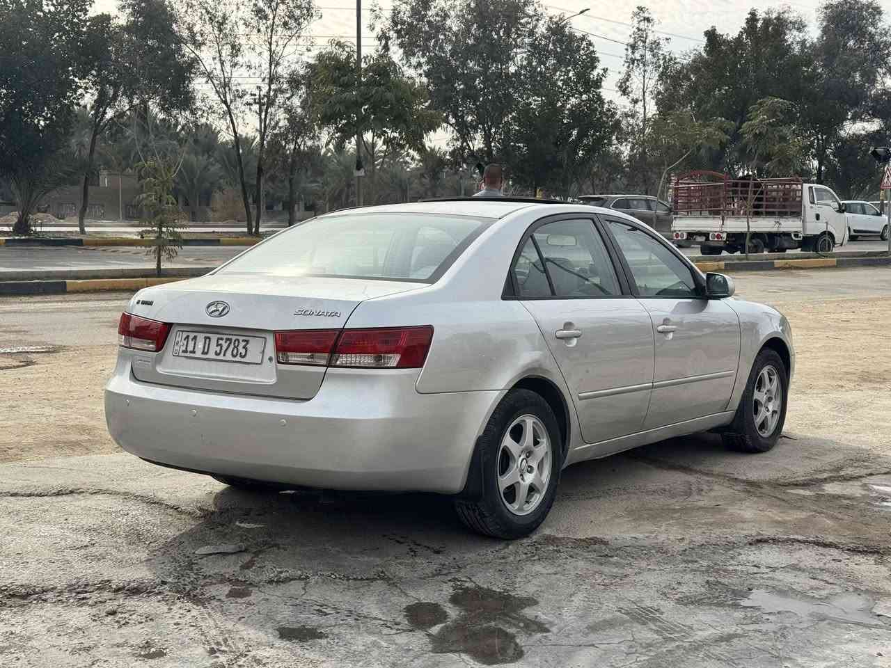 سوناتا ٢٠٠٨ خليجيه فول مواصفات محرك ٢٤٠٠  مكفوله من الصبغ والتبديل عدى مكانين بارد جدا بسيط وبيه جرد بسيط بالقماره 
كير محرك حداديه كفاله رقم بغداد بسمي 
سعره ١١٥ وبيه مجال 
مكان كربلاء الحسينيه 
***********
