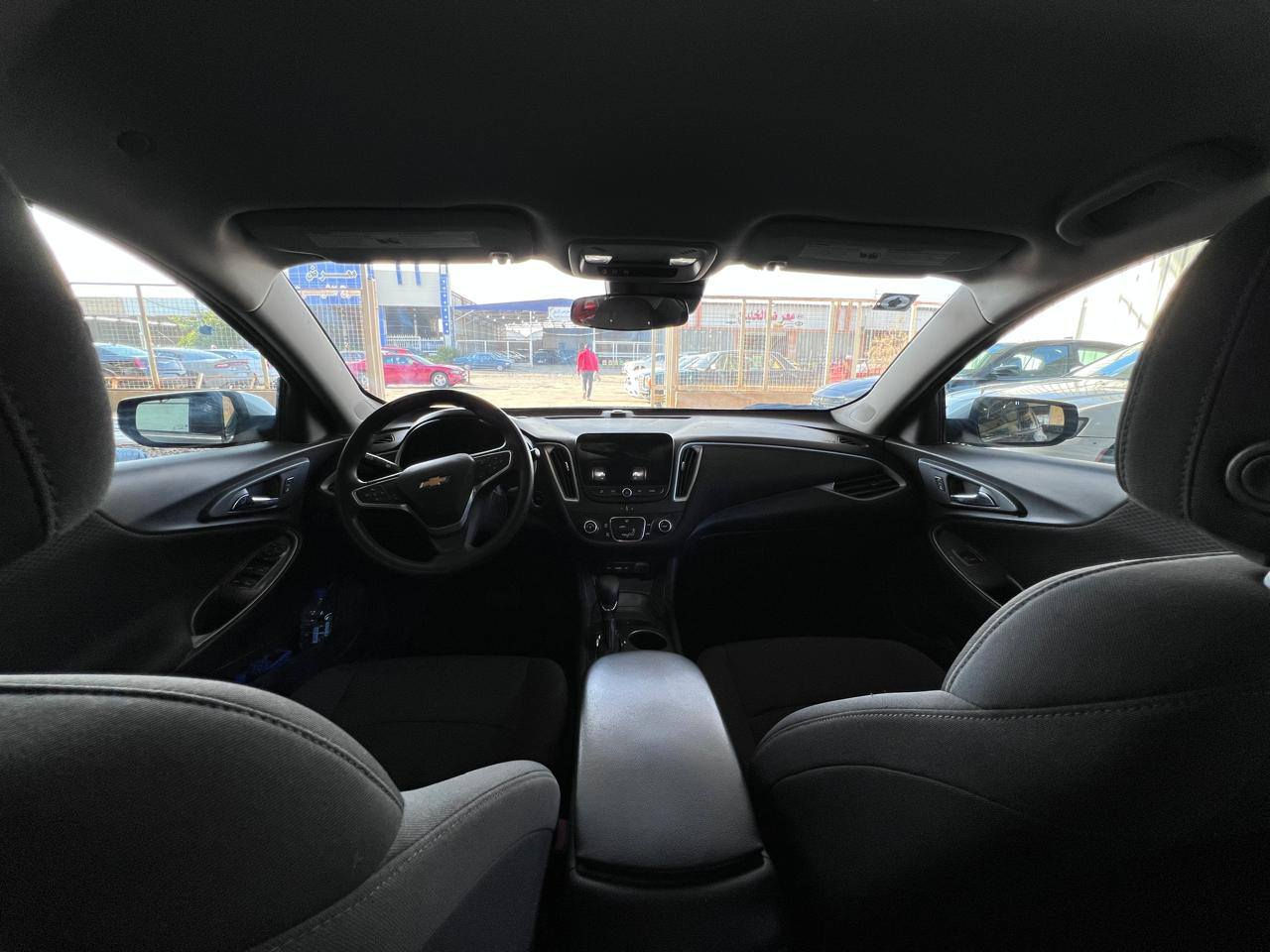 سلام عليكم خوان ماليبو موديل 2023.    سياره جاهزة ما ناقصه شي سياره معوقين سوي وكاله عامي حادث بس جاملغ وبنيد مدون شواصي ولا يرباك جديده دخول جديد مكانه نجف لسعر 130 ***********
