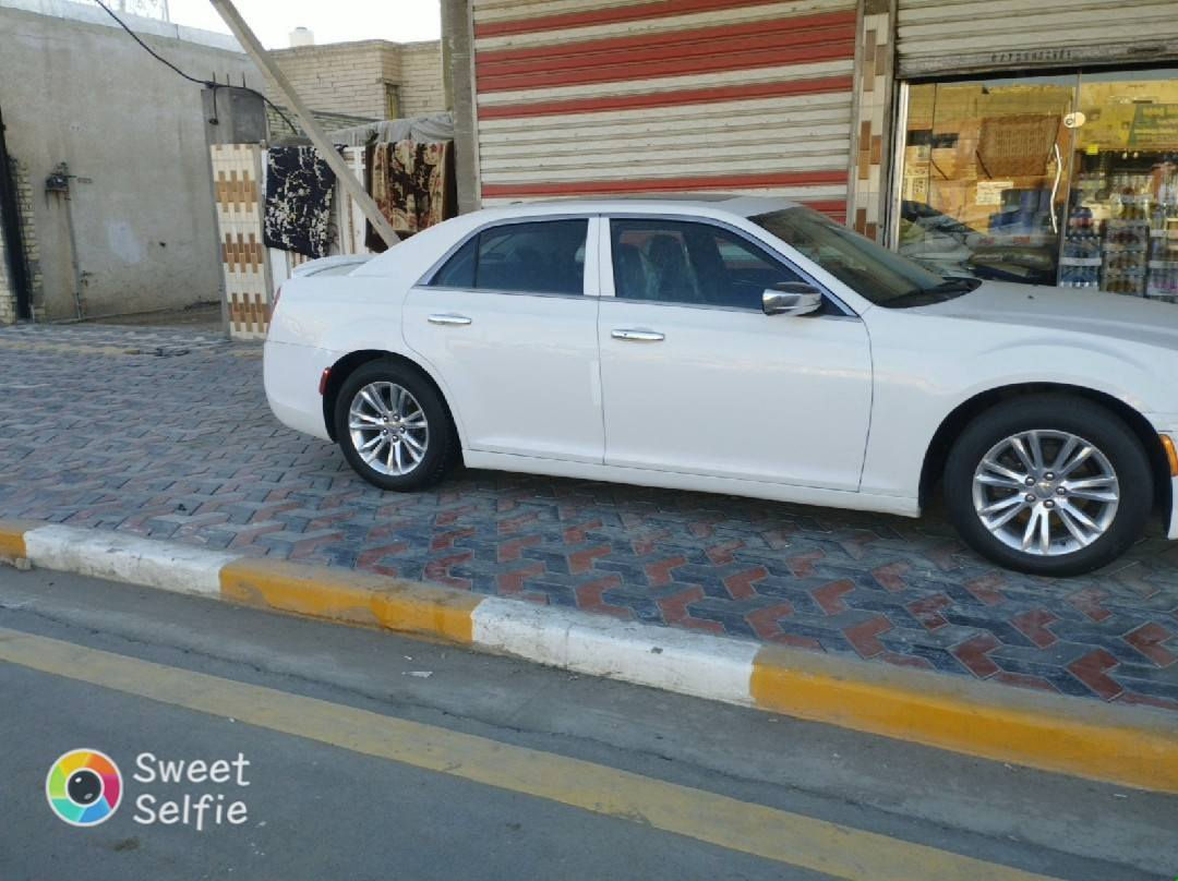 السلام عليكم كرايسلر اوباما ٢٠١٥ كندي مكفوله كفاله عامه من الضربه السياره بعدها بحاله الوكاله جديده بمعنه الكلمه ماشيه140 رقم اربيل باسمي تريد وكاله تريد تحويل محرك 3.6

مواصفات سياره فول
داخل اسود 

سقف بنرامه فتحتين
ويل ١٨ مكسيكي 
لايت عدسات زنون
شاشه كبيره + كامره خلفي 
نظام صوت الباين  
العنوان ميسان ***********
