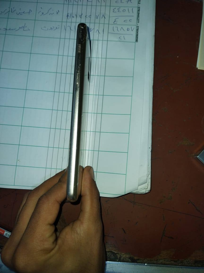 من رخصت الادمن موبايل كلكسي سامسونك اي ٨ بلاس 
ذاكره ٦٤

سعره ٨٠ وبي مجال للناس الطيبه 

***********
