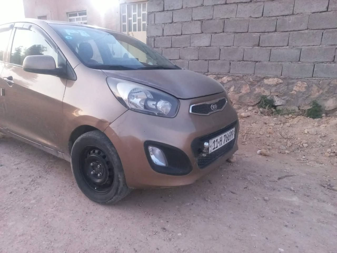🚗✨ السلام عليكم
فرصة حلوة لعشّاق السيارات الاقتصادية 👀🔥

سيارة كيا بيكانتو موديل 2012
✔️ مكفولة من الصبغ والضربة
✔️ بيها جراد خفيف فقط

🔧 المواصفات:
• مكينة / كير / تبريد — تمام 100% ❄️
• صدر وتخم نظيف
• تايرات + دوشمة بحالة جيدة
• تبريد ثلج وجاهزة للاستخدام اليومي

📄 رقم جديد
🔁 تحويل فوري ثاني يوم

💥 السيارة مرتبة وحلوة ومريحة بالاستعمال

🤝 أقبل مراوس بسيارة أعلى (سيارة عالية) مع دفع الفرق

💰 السعر: 77 وقابل للنقاش

📍 المكان: بغداد – الزعفرانية

📞 للاستفسار: ***********
📱 واتساب: ***********
