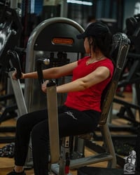 جم نسائي • مطلوب بنات • وظائف متعدده