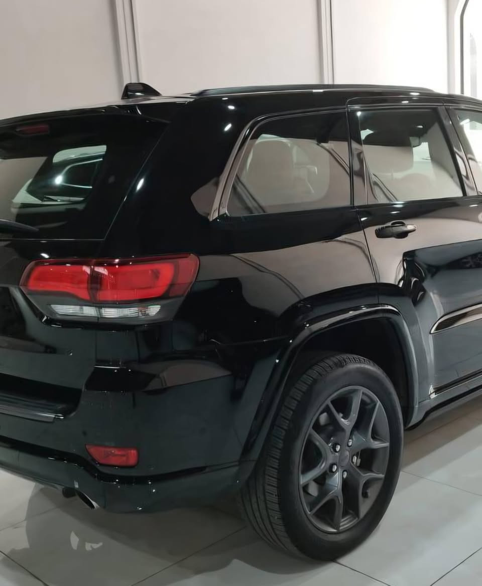 جيب خليجيه ثمانينيه ليميتد
وكاله هارلم
الموديل :2021  
المحرك : V6.  3.6L
رقم اربيل 
السياره كلين تايتل مكفوله كفاله عامه  
كير محرك صدر تبريد على وضع الشركه
 السيارة صاحبها دكتور /طبيب
 على ايدة مشتريها صفر / مسجلةبالسنوية شهر الواحد 2022
 عناية فائقة للسيارة اخت الجديدة
اكاد اقسم ما تلكون هيجي نظافة
 ماشية 70000كم
 تصعد تمشي بيها كأنه ما ماشية 
المواصفات :
اللون اسود والداخل قرميدي احمر ماروني اصلي شركة
* دفع رباعي 4x4 . 
* شفتات بالستيرن
* تحذير النقطة عمياء ⚠ .
* ويل قياس 20 انج .
* سقف بانوراما . 
* شاشه كبيرة 8.4 انج . 
* نظام الخرائط (GPS) .
* ستيرن كهربائي . 
* المصابيح الأمامية زنون .
* كشافات الضباب زنون .     
* تشغيل عن بعد .
* صندوق كهربائي ..
* حفظ وضعيات الجلوس (ميموري) . 
* المقاعد الأمامية كهربائية .
* المقاعد الأمامية تبريد وتدفئة .
* المقاعد الخلفية تدفئة .. 
* حساسات أمامية . 
* حساسات خلفية . 
* كاميرا خلفية .
* تدفئة ستيرن . 
* بخاخ ماء على المصابيح الامامي..
* مرايا شفط ،خاصية تدفئة لازالة البخار ،متحسسه للضوء العالي
* مانع تصادم خلفي .
*دوسات كهربائية اوتوماتيك
* بلوتوث تلفون . 
* محدد سرعة . سقف بنوراما فتحتين
* نظام التشغيل والاطفاء الاوتوماتيكي ( Auto Start System ) .
* نظام بريك اوتوماتيكي ( Auto Break System )
* ⁠رادار امامي
*الاطارات مبدلة قبل اربعة أشهر
 *تاير السبير مانازل بالكاع
مكان السيارة اربيل 
السياره كلش جديده  وفوول مواصفات 
للاستفسار  الاتصال ع الرقم 
*********** واتساب
 بائع خاص
