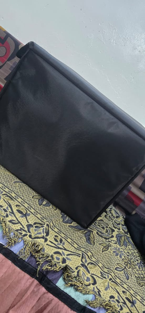 السلام عليكم صندوق دلفري جديد ما مستعمل السعر 20 الف التواصل فيس و وتساب ***********
