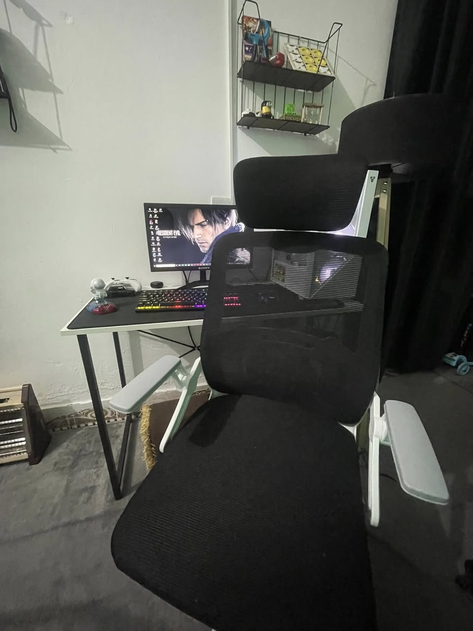 ا
سلام عليكم بي سي للبيع كامل مراوسه  او بيع 

موصفات معالج زيون E5 2630 يعادل جيل 10 i5

كرت شاشه gtx750 4 كيكه كرت متوسط تجي تشوف يشتغل العاب حرارته 65 على فار مارك 

رام 16 كيكه DDR4  3200 

مذر بورد x99 

باور سبلاي 500 واط 

هارد اسسدي 128

كيس جميل فقط جام مكسور  أشياء كيبورد ميكانيكي بلو سوج ماوس جيمنج سماعه   ماوس باد شاشه جيمنج 75 هرتز 

ميز ابيضّ و كرسي ابيضّ 

سعره 650 الف بي مجال مكاني كركوك حي العسكري


**إذا كنت صاحب هذا الإعلان وتريد حذفه لأي سبب، رجاءا أرسل رسالة إلى الدعم الفني**