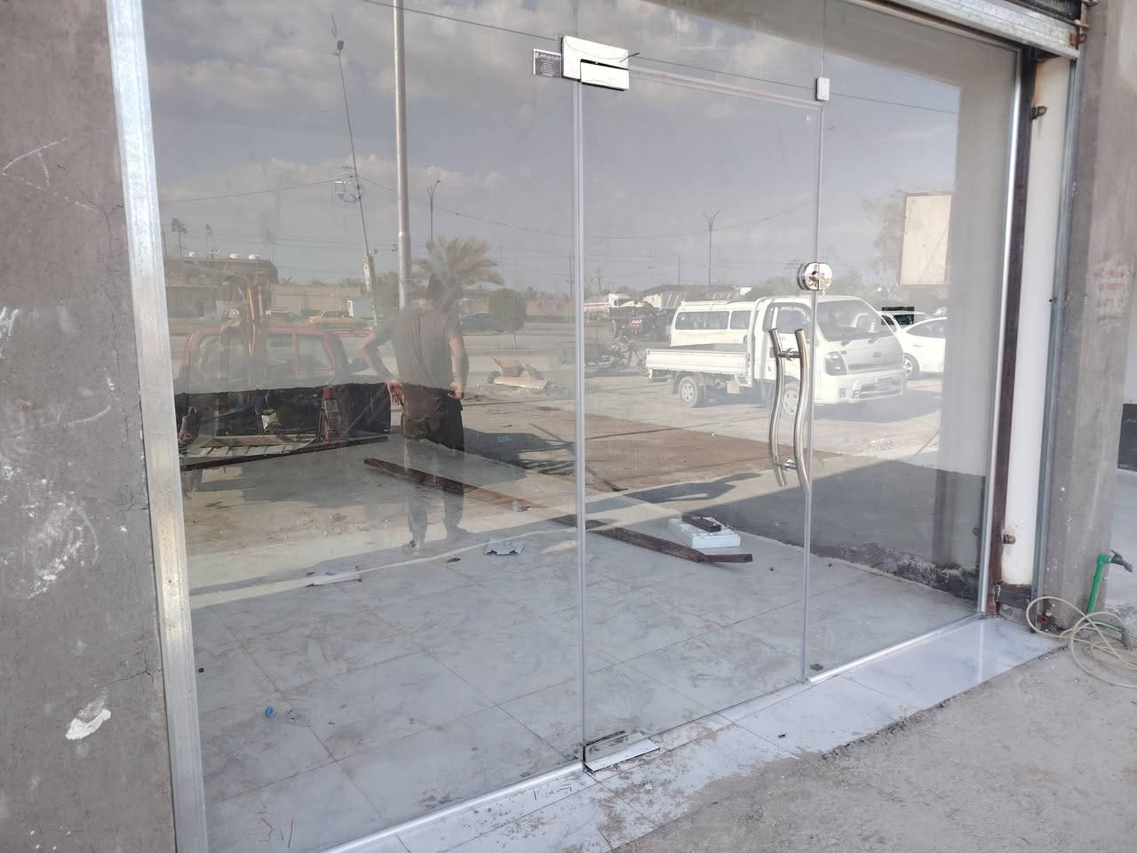 زجاجيات عباس الخطابي كربلاء ***********
