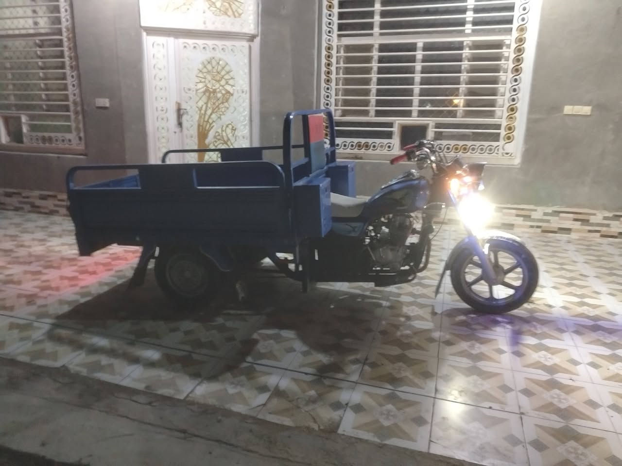 سلام عليكم  ستوته جمره موديل 22كفاله 
عامه من كلشي  كاتبك من الوكيل  السلامه
وراق صولي  مكاني بلحله ورديه خارج 
هاذه رقمي بي واتساب بس  ***********
سعر خاص تعال خاص بيك خير ودلل
