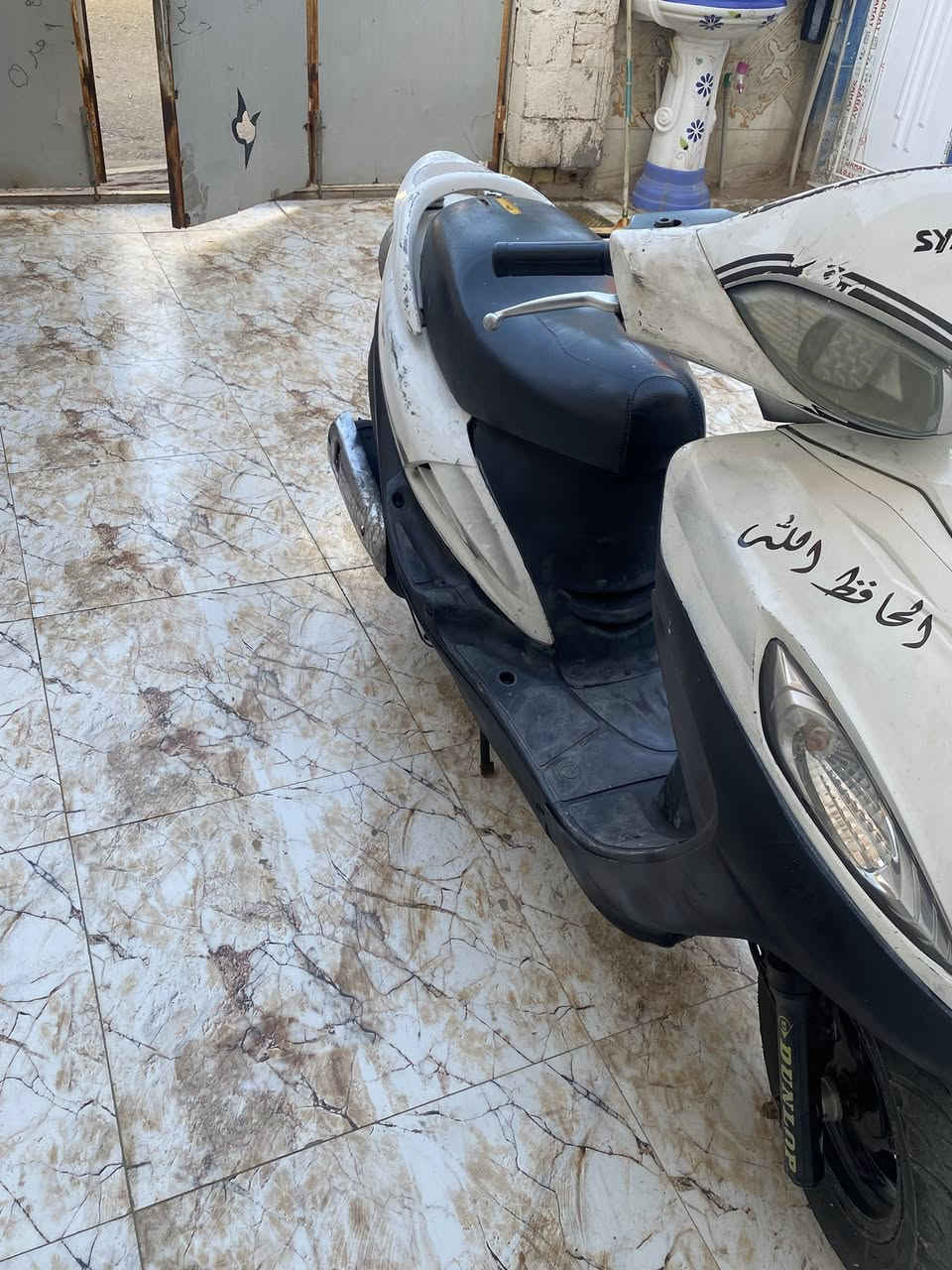سلام عليكم متاح ماكس سيام
كوري درجه رمبه صارله ٨شهر من طالعه 

دراجه ما مفتوحه شلع 

كهربائيات كلها شغاله 

شلعه ومعدل 

نعومه فول 

أوراق 

سعر ٤٥٠وبيها مجال حك جيه جماعت٣٠٠لا تراسل 

مكاني ميسان قلعه صالح 

الاستفسار ***********

خاص متواجد
