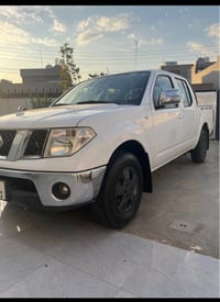 نيفارا • ٢٠١١ • بدون صبغ