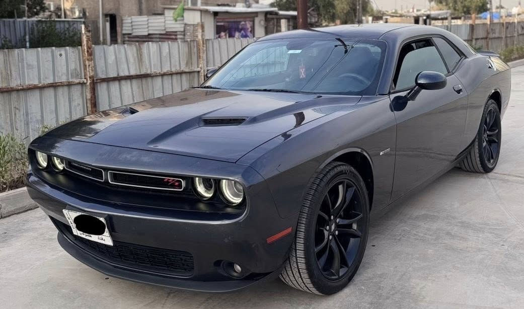 يا الله
الي يدور جديدة 
***********
جالنجر 2018  
RT 5700
ماشية 65 الف 
سيارة كارتون 
بيها فقط مكانين بارد 
شاشة جبيرة كامرا 
حساس ويل 20 اصلي
سيارة سوبر تراك  
كشن كهرباء تشغيل عن بعد 
سيارة بدووون صبغ بدون ايرباك جديدة
سعر 166$ بيها مجال قليل 
مكان سيارة بغداد السيدية 
صور الحادث ورقم شاصي بالمنشور
