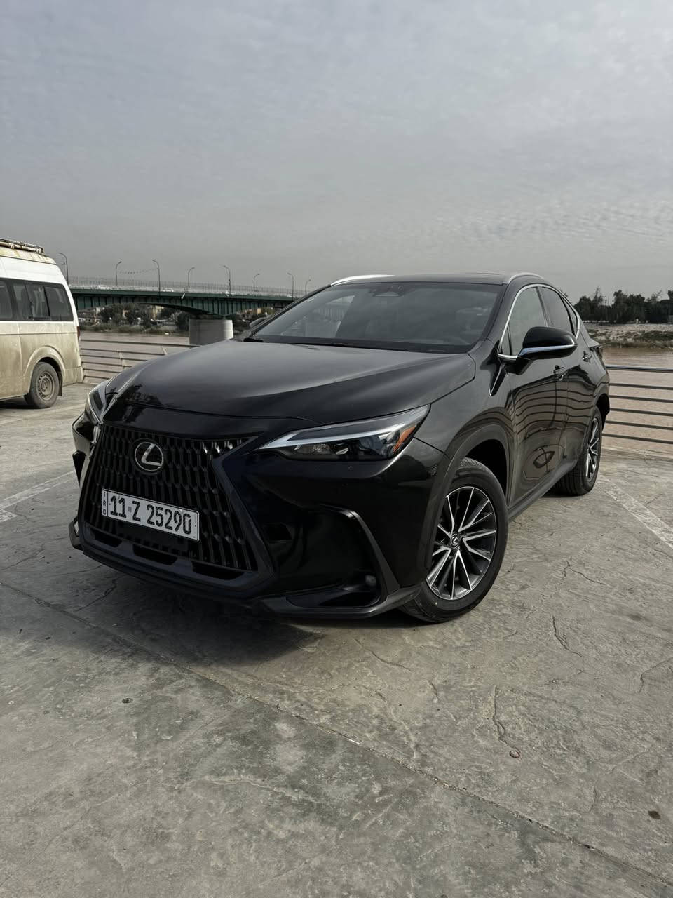 بسم الله ماشاء الله🔥
LEXUE/NX350. AWD
Hybrid 
2023
 75،000 Km
وارد امريكي
المواصفات👇🏻
تحكم ستيرن جهتين
تدفئه ستيرن
مقاعد كهرباء/جلد
مقاعد تدفئه/تبريد
فتحة(سلايد روف)
مري شفط
اشاير بالمري
حساسات امامي+خلفي+جانبي
شاشه car play

Driving positions

Normal\Sport\Eco
منافذ شحن Type C+ USB 
Wireless charging 

صندوق كهرباء
العنوان/بغداد
***********
