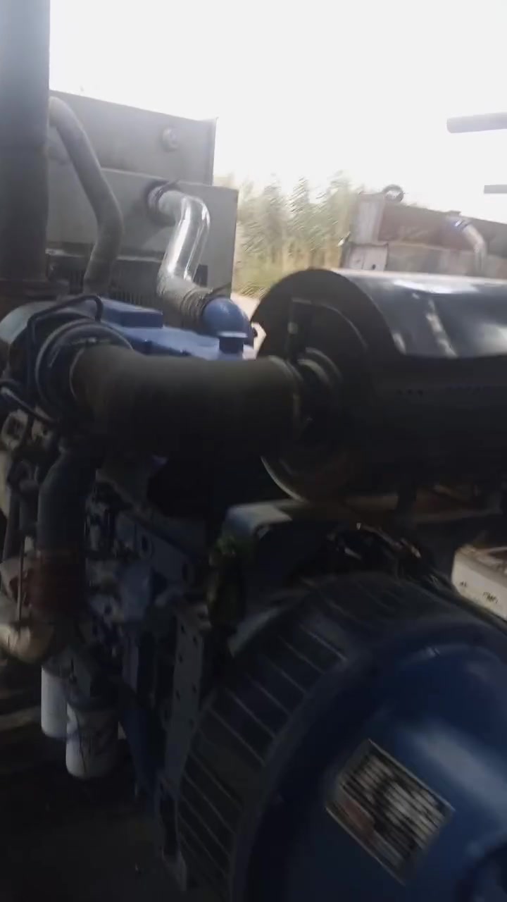 مولد  شتاير ٢٤ بلادي  اصل مولد مكفول لاتنقيص ولاتبخير لادخان  راديتر جديد محمل عليهه ٦٠٠ امبير  مرتاحه  للتفاصيل اكثر اتصل بالرقم 
***********
