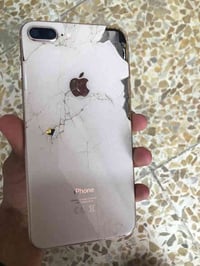 ايفون 8 بلص ذاكره 256  بطاريه 100  جهاز مستبدل شاشه وبطاريه اصليات الب...