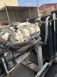 البي 8سلندر كيفي 300 بيلاد مولدة فول اتو بيه شاشه 07704471099  0750749...