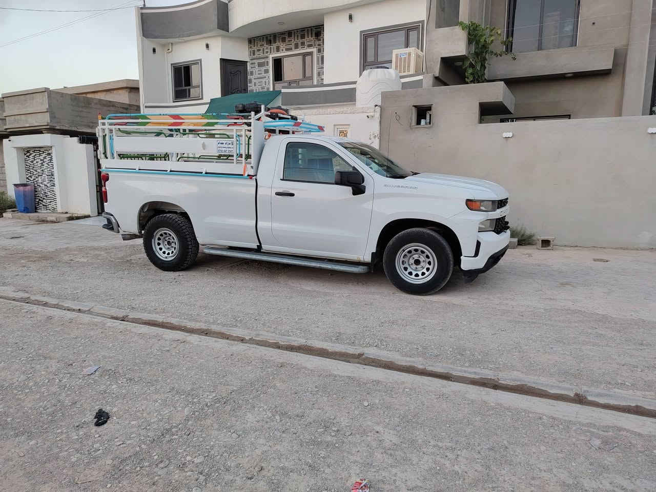 سلام عليكم للبيع سلفرادو موديل ٢٠٢١ مكينه 8/5300 بدون ضرر بدون ارباك بس بونيد سرقه كير مكينه شرط رقم أربيل سياره جاهزه سعر 175 وبيها مجال رقم مبايل ***********
