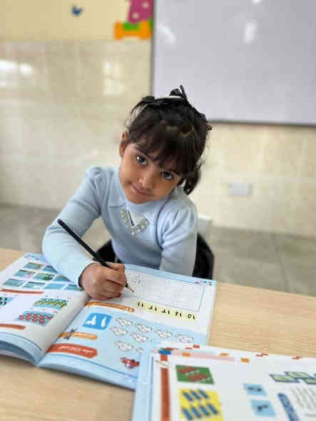 هل تبحثون عن مكان الامثل لبدايه رحله طفلكم التعليميه ؟
في حضانة نور بسماية نؤمن بأن كل طفل هو نجم صغير ينتظر الفرصه للتألق 
بيئه آمنه:مصممه خصيصا لتشعروا ان طفلكم في بيته الثاني 🏡

تعليم باللعب :برامج تعليميه متطورة تدمج المرح بالمعرفة 🧠

كادر تربوي متخصص:معلمات مؤهلات يقدمن الرعايه والاهتمام لكل طفل 👱‍♀️

أنشطه ابداعيه :فنون وحكايات وألعاب حركيه لإطلاق خيال اطفالكم 
للتسجيل والاستفسار ***********
بسمايه A9 حضانه نور بسمايه
مؤسسه كيدز اكاديمي
