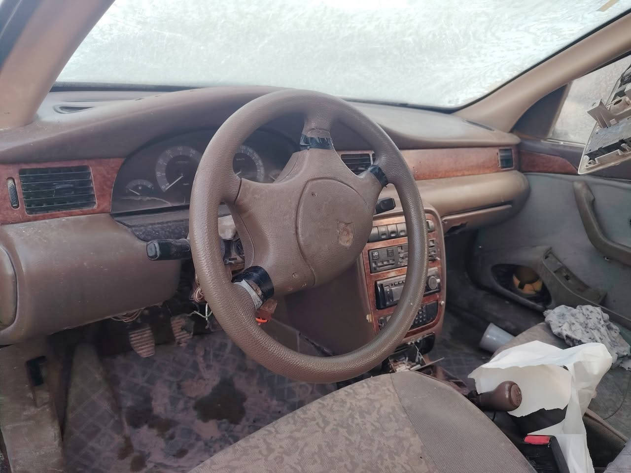 بيع مستعجل سمند ناطقه موديل 2010 كير محرك جدد بس بيها دخان اول ماتشغلها ويروح باتري كهربائيات شغاله مصفره غرامه والهيئة علي المشتري سعر مناسب 12  ورقه بس مداور مباشر راعيه موجود بس سنويه بيها سكنر طبق الأصل مكاني بابل القاسم ***********
