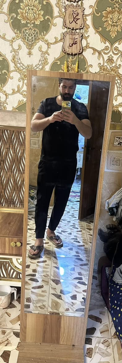 السلام عليكم غرفه تركيه مامستخدمه ابد الله شاهد محد نايم عليهه مجرد فتحتهه من الكارتونه ونصبتهه نضيفه ميه بل ميه 
السعر 750 وبيهه مجال للشراي 
مكاني بغداد الشعب شارع الصحه موجود خاص فقط


**إذا كنت صاحب هذا الإعلان وتريد حذفه لأي سبب، رجاءا أرسل رسالة إلى الدعم الفني**