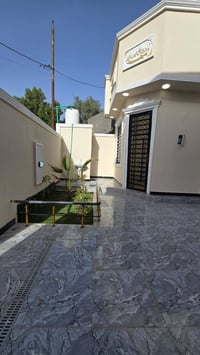 بصرة شارع كوت ثويني • 220م • فله جاهزه