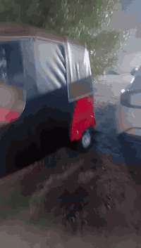 السلام عليكم تكتك البيع موديل 18 رقم وسنويه بسمي معمره بس دوس أو كاعيه كير مكينه خير  من الله السعر 5بيهه مجال الما يعجبه السعر يعبر المنشور مكاني بغداد المحمودية ***********
