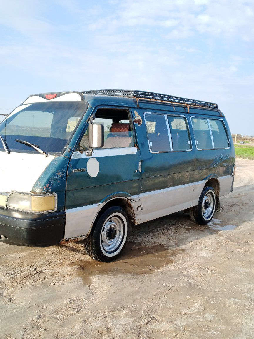 كية بستة للبيع مكينه وكير واكسن جدد گشرر بلاد لاصبغ ولاضربة سنوية جديده دواخل جدد سعرر 33 وبيها مجال مكان سماوة للاستفسار ‏‪***********‬‏
