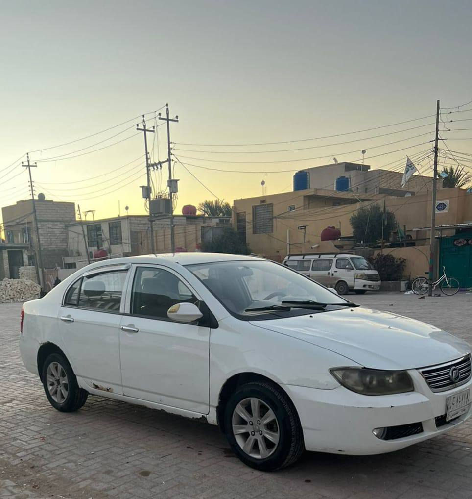 السلام عليكم ليفان 620 موديل 11 رقم بغداد مكان كربلاء 
السعر 40وبيهه مجال للاستفسار ع رقم ***********
