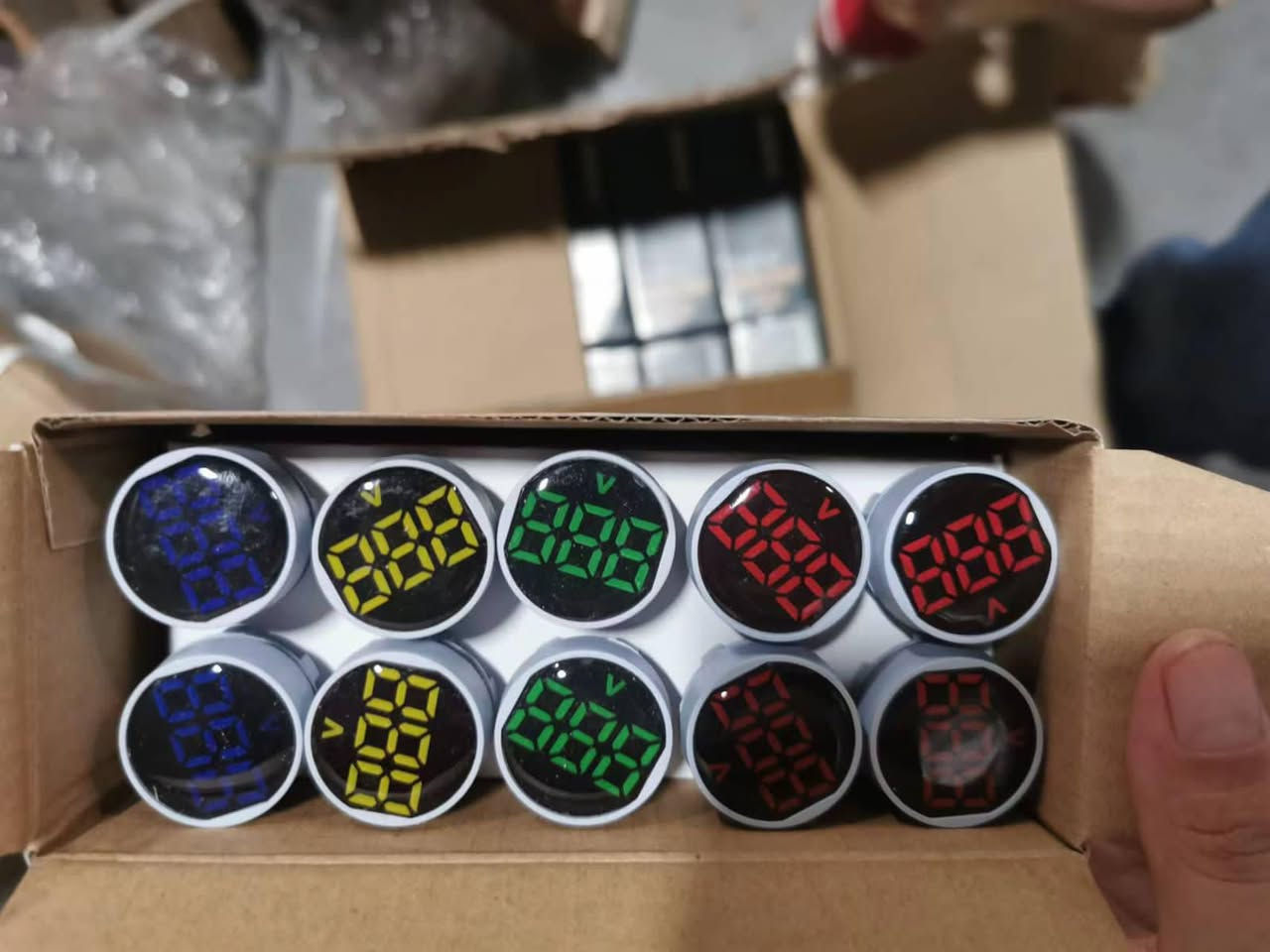 زبائنا الكرام وصول وجبة جديدة من مواد متنوعة .... 
موقع الشركة_ بغداد_الشورجة_عكد النصارى-
للتواصل والاستفسار الاتصال على الارقام التالية 
⬇⬇⬇
🟨 للأستفسار يرجى الاتصال على أرقام الشركة 
📱📱📱
***********-***********
0790 179 6234-***********
◼لمعرفة جديدنا يمكنكم الانضمام الى...
◼قناتنا على التلكرام 
https://t.me/ALIALGBOURY
◼صفحتنا على الانستكرام
https://www.instagram.com/ag_electric_company...
AG
