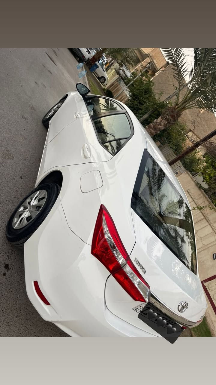 كورلا 2015 شركه العامه مكفوله من الصبغ حته الدعاميات 
بيه بارد مكانين سياره كلش جديده جاهزه محرك وكير مكفولات تخم تاير حداديه 
ماشيه 119 كم رقم وسنويه جديده 
مكان السياره حي الخضراء السعر 138$ وبيه مجال بسيط 
***********
