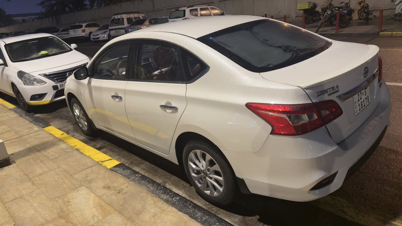 نيسان سنترا زيروو
ماشيه فقط 8 الف
رقم اربيل 
السعر 126
***********
