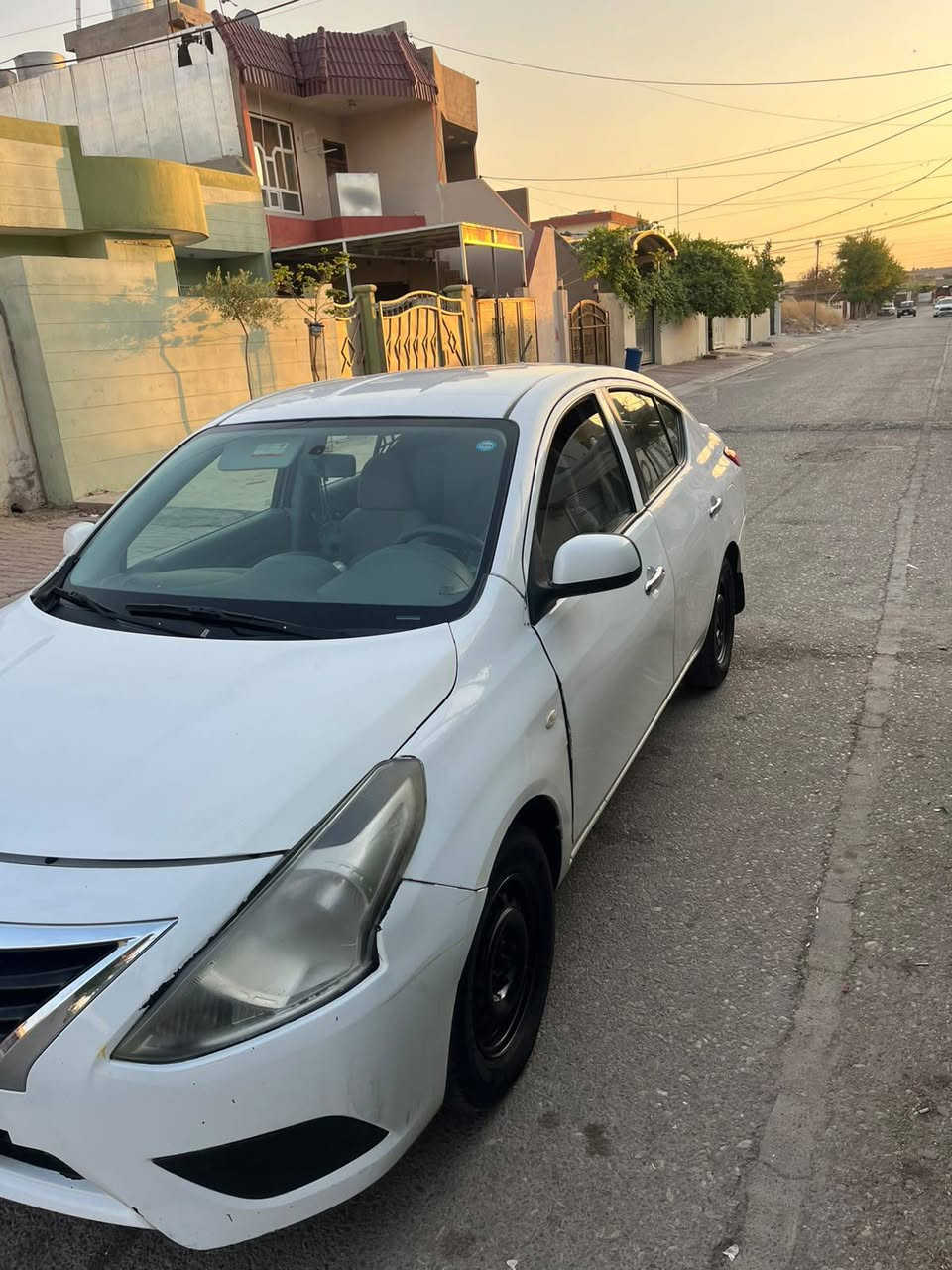 سلام وعليكم
نيسان صني 

موديل ٢٠١٧ رقم اربيل 
كير و محرك تبريد ثلج صدر جديد 
تحويل ثاني يوم سعر ٨٥ و بيها مجال 

***********

