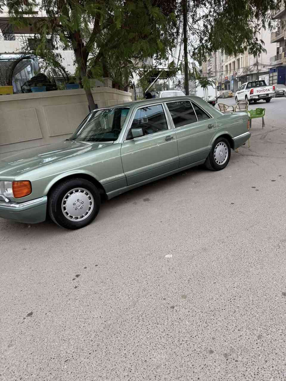 يالله سلام عليكم
جمعة مباركة 
الحلال للبيع
قبل ماذكر مواصفات 
سيارة جدا جديدة مابيه اي نقص
مارسدس موديل 1990 
سياره بدون دكه جاكوج
صبغ جمالية فقط
باب قصير
فول الاخير 
ستيرن كهرباء
كير قفل
دبل هورن
سلايت طكتين
دبل فيت بم 
برده كهرباء
كشن كهرباء
مكينة مكفول
كير مكفول
صدر امامي جديد
صدر خلفي جديد
تخم تاير جديد
ادامه كامله مسوي
حتى بوليش
متصرف عليه ربع وبالعافية ع ياخذه
مكان بغداد الكاظمية
***********
سعر 145
