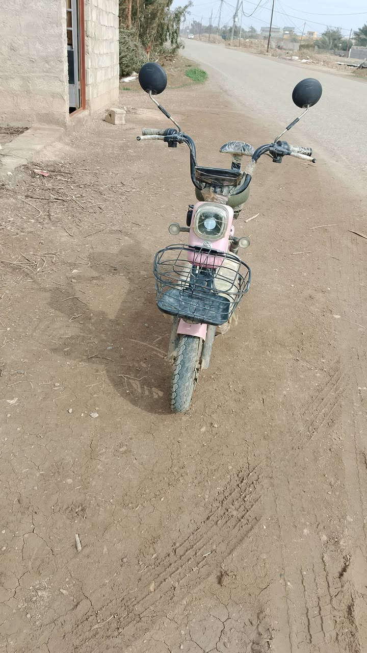 السلام عليكم عندي دراجه شحن السعر 150 وبيها مجال من ديالى كنعاني البدعه رقم الهاتف ***********
