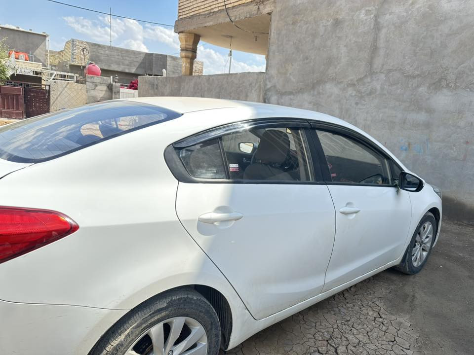 السلام عليكم
كيا سيراتو 2014 دوليه محرك 1600 
السعر 132وبيه مجال العنوان واسط 
***********
