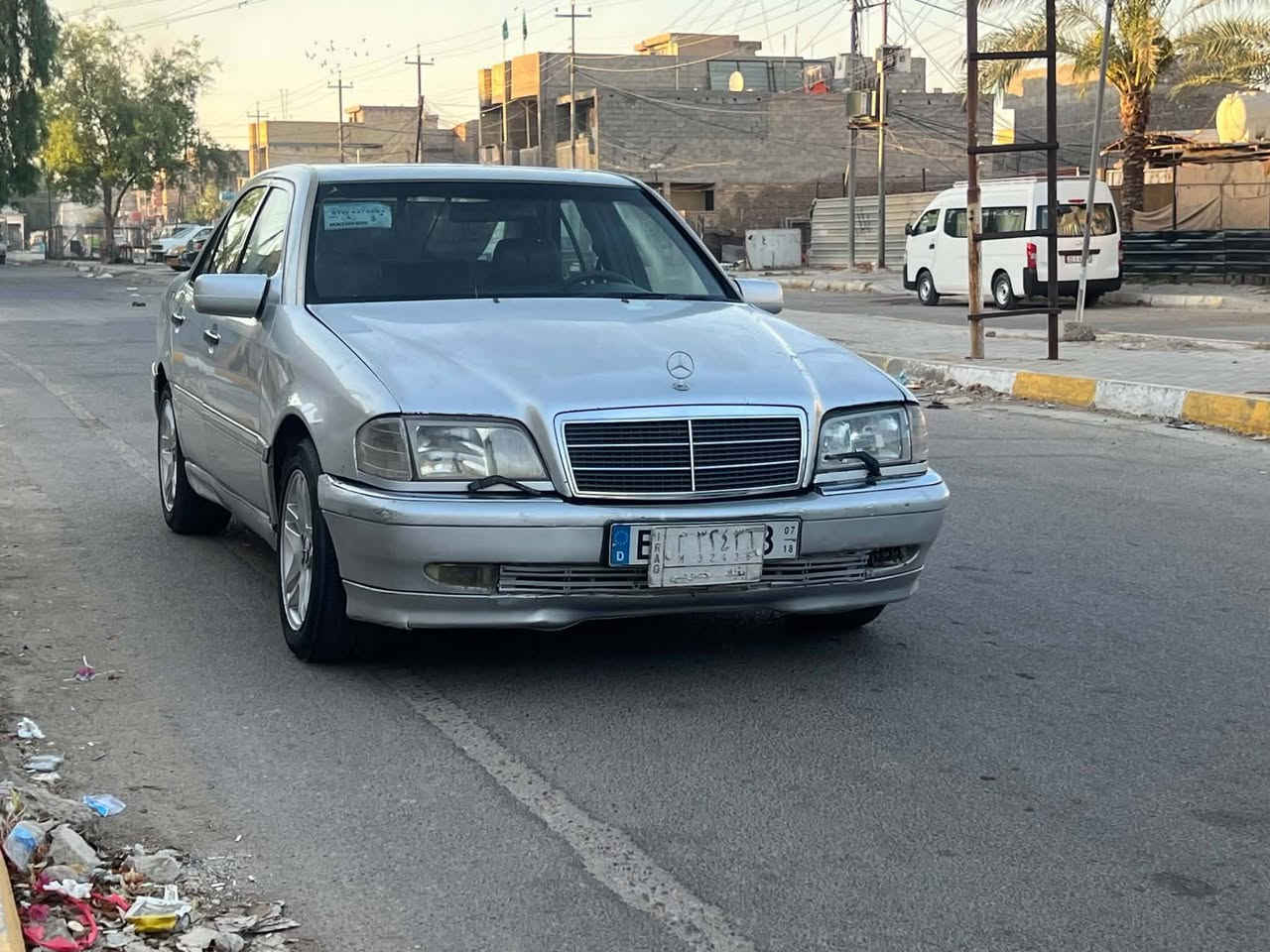 سلام عليكم مارسدس بيبي شبح مديل ١٩٩٤ فول مواصفات فتحه كشن كهرباء محرك خراطيم تخم تاير صدر خلفي امامي كله جديد ترايك وين ميعجبك السعر ٣٧ وبيها مجال قليل مكاني بغداد الحسينيه الراشديه لاستفسار على ***********
