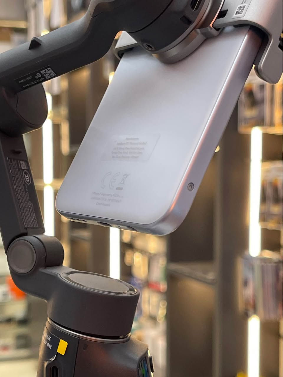 نیە و نابی وەجی وەی 😏

T Phone 3

1-SIM + esim

Storage 128GB

Ram 6GB

ڤێتنامیە مامە 😎
ئیشی نەکردیە گوڵەکەم 😀

تەنها سیمکارتی فاستلینک ناخوێنێتەوە ❗️ أربيل, العراق


**إذا كنت صاحب هذا الإعلان وتريد حذفه لأي سبب، رجاءا أرسل رسالة إلى الدعم الفني**