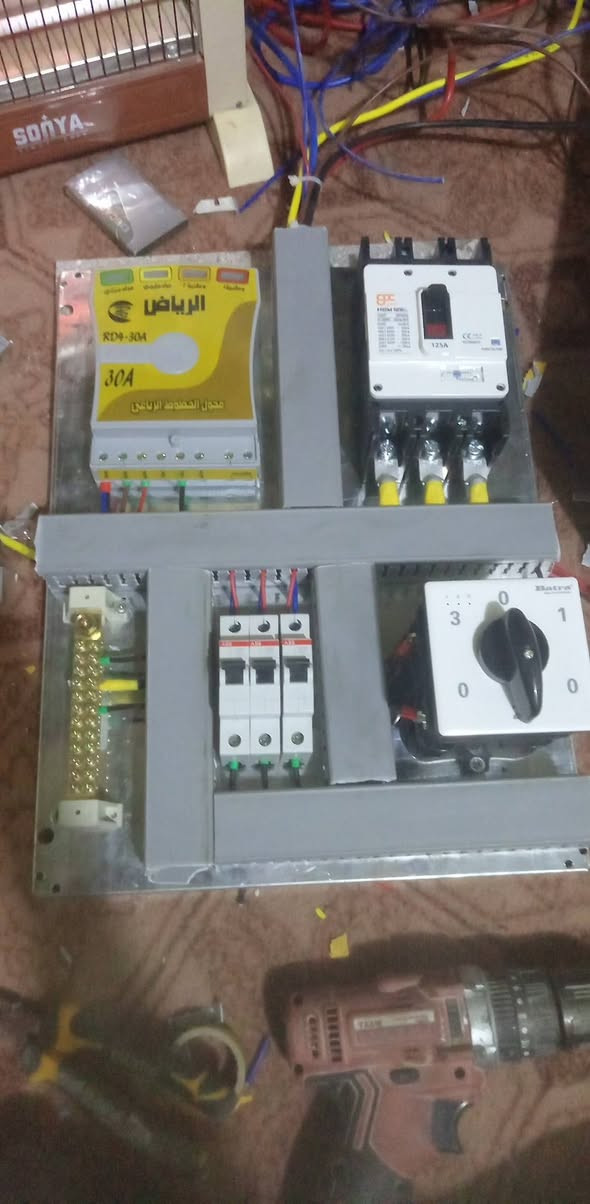 لتأسيس الكهرباء والماء والمجاري سوق شيوخ وناصريه بئنسب السعار
***********
***********
