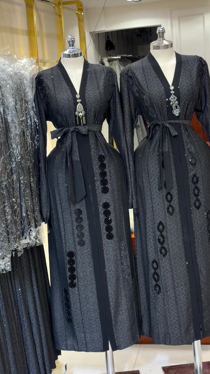 وصلت وصلت العباية الجاكار المميزة والراقية  @أبرز المعجبين


**إذا كنت صاحب هذا الإعلان وتريد حذفه لأي سبب، رجاءا أرسل رسالة إلى الدعم الفني**