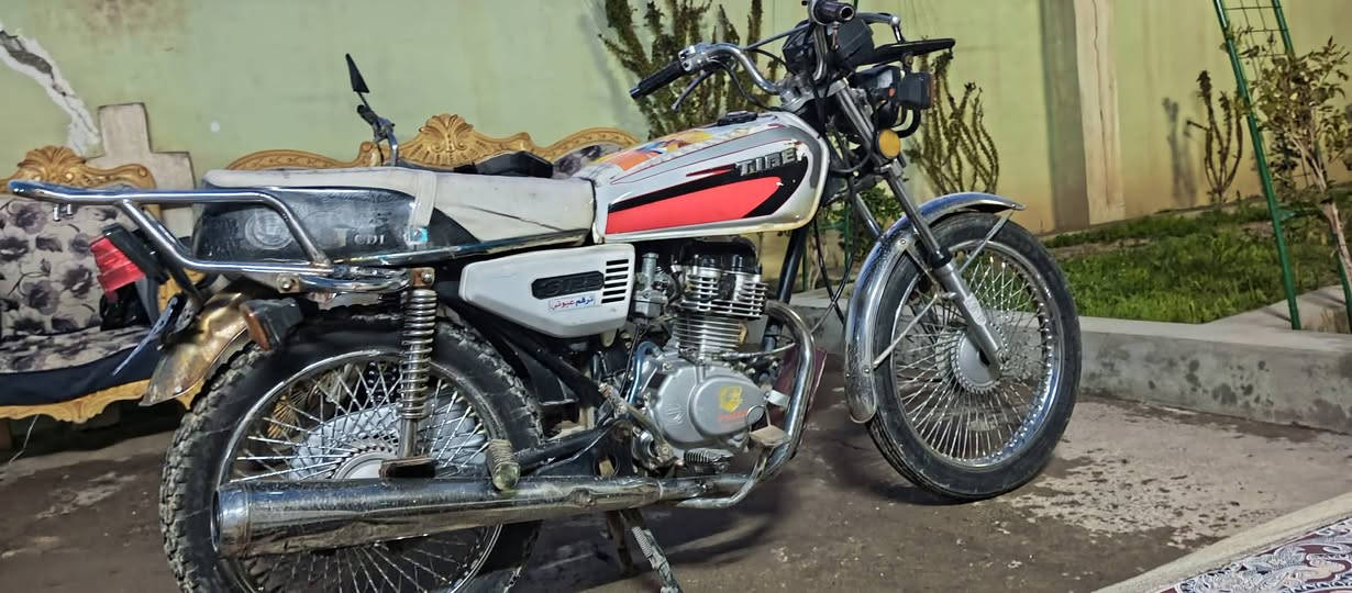 للبيع تايگر زون ثقيل2019
شرط كلشي شغال 
نظافه100% شلعه فول 
محرك طيارة لاصرف ولانفخ
مكاني _ناحية گيارة

0771102918


**إذا كنت صاحب هذا الإعلان وتريد حذفه لأي سبب، رجاءا أرسل رسالة إلى الدعم الفني**