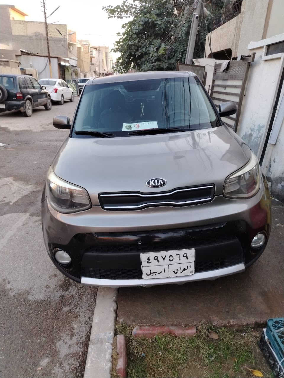 السلام عليكم كيا صول 2017 رقم اربيل وارد امريكي بيها صبغ باب وبنيد وجاملغ السعر 110مكان السياره بغداد الغزاليه متواجد بس العصر
***********
