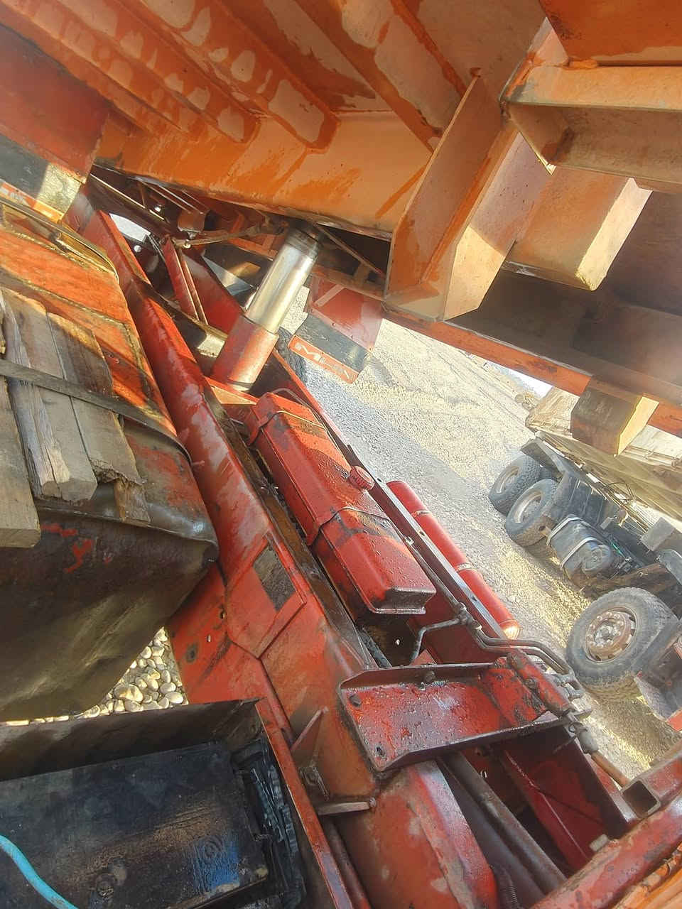 مان 82للبيع الاتصال ***********
