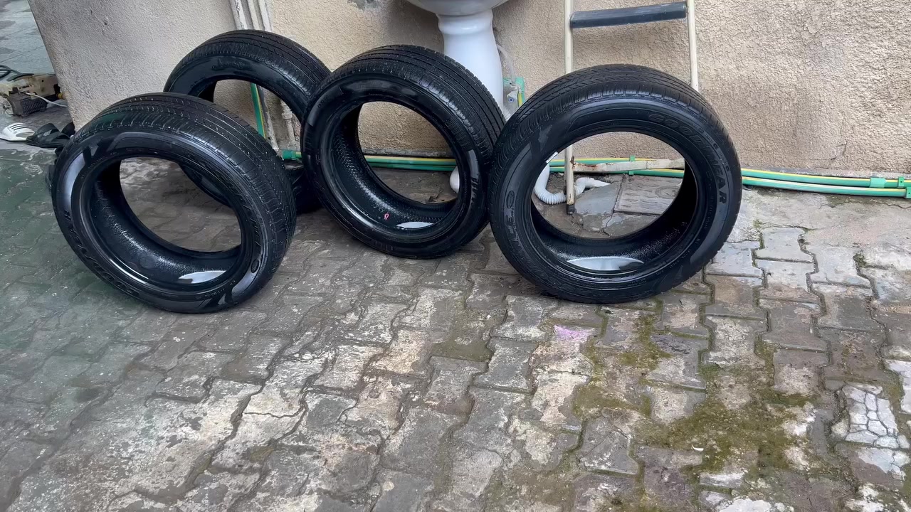 سلام عليكم اخوان تخم تاير للبيع سيارتي ماليبو 2020 فتحتهن منهه مستعملات ويل سيارتي 17 قياس تايرات ماعرف ولله شوفوهن ب فيديو مكاني بغداد منصور  شراي راسلني خاص ونتفق وتدللون


**إذا كنت صاحب هذا الإعلان وتريد حذفه لأي سبب، رجاءا أرسل رسالة إلى الدعم الفني**